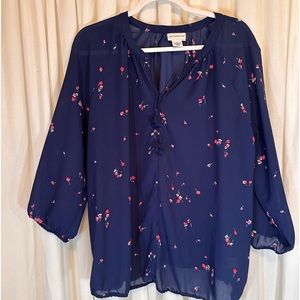 Liz Claiborne navy blue top
